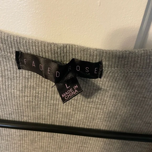 Gray Lace-Up Ribbed Top - Picture 2 of 2